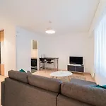 Hostnfly Apartments - Superb Appt Near The Place De La Republique
